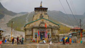 Tourists Use TravelJunction To Get To Kedarnath