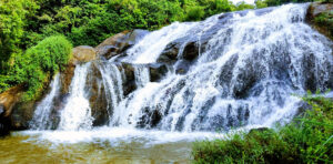 The Ulakkai Aruvi Waterfalls are